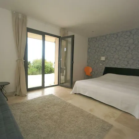 Villa Vue Mer *